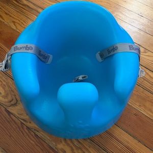 Bumbo never used